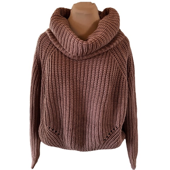Moon & Maddison cowl neck beautiful long sleeve knitted sweater size medium - Picture 3 of 6